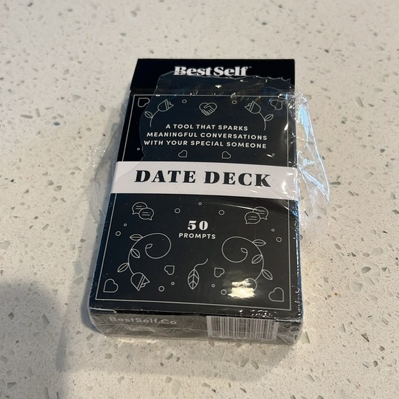 BestSelf Date Deck Date Night Card Game - 50 Prompts, Fun and Meaningful - Picture 3 of 5